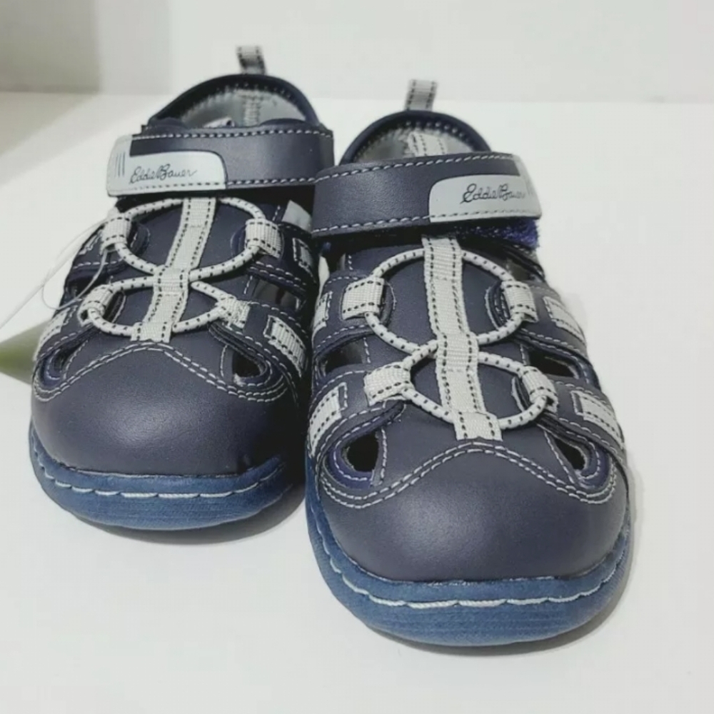 🆕️Eddie Bauer Edmund T Closed Toe Sandals - Picture 4 of 7